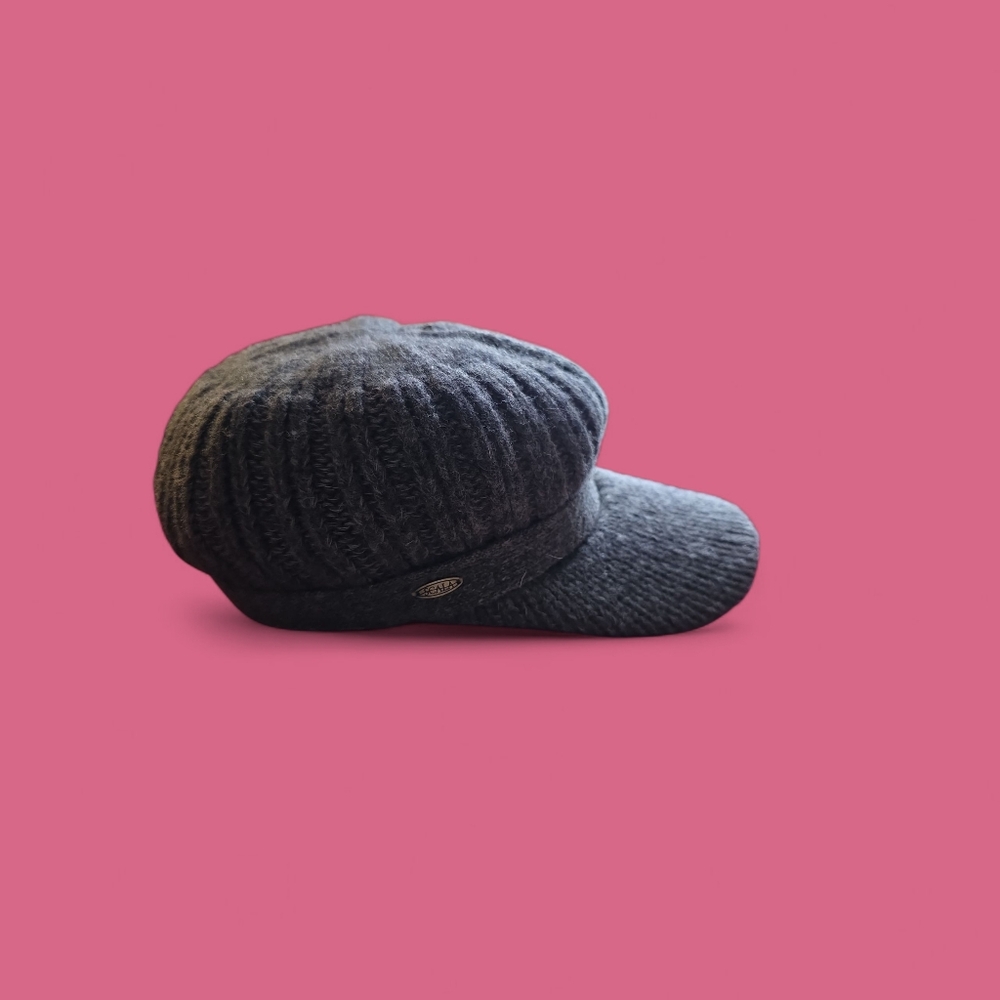 Gray Knit Newsboy Scala Cap